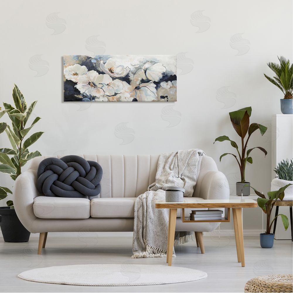 Design Fabrikken Delicate Flower Petals Blooming Modern Painting Design