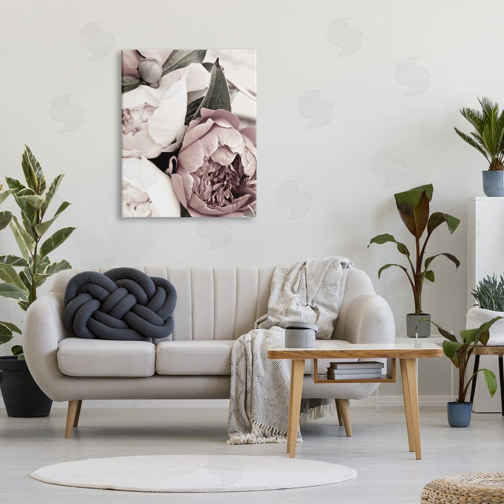 Malerifabrikken Budding Peony Petals Close Up