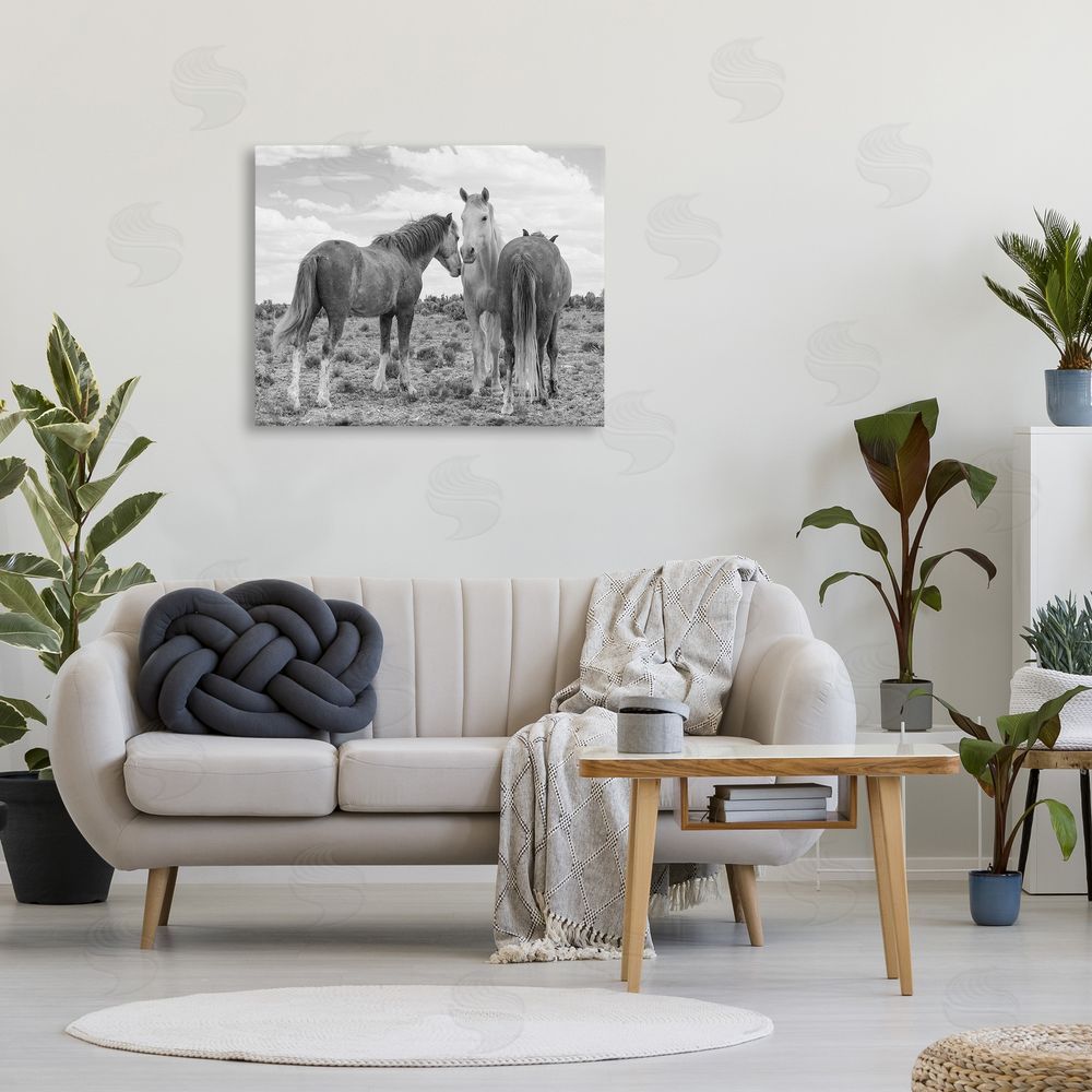 JG Studios Horse Trio in Desert