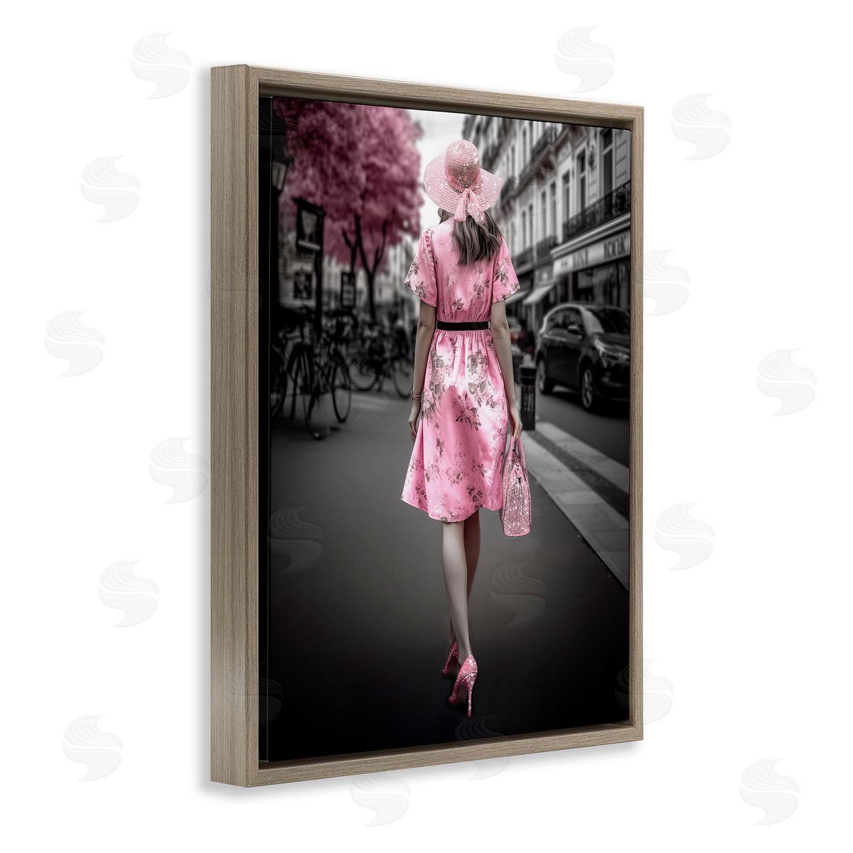 Ziwei Li Trendy Woman in City