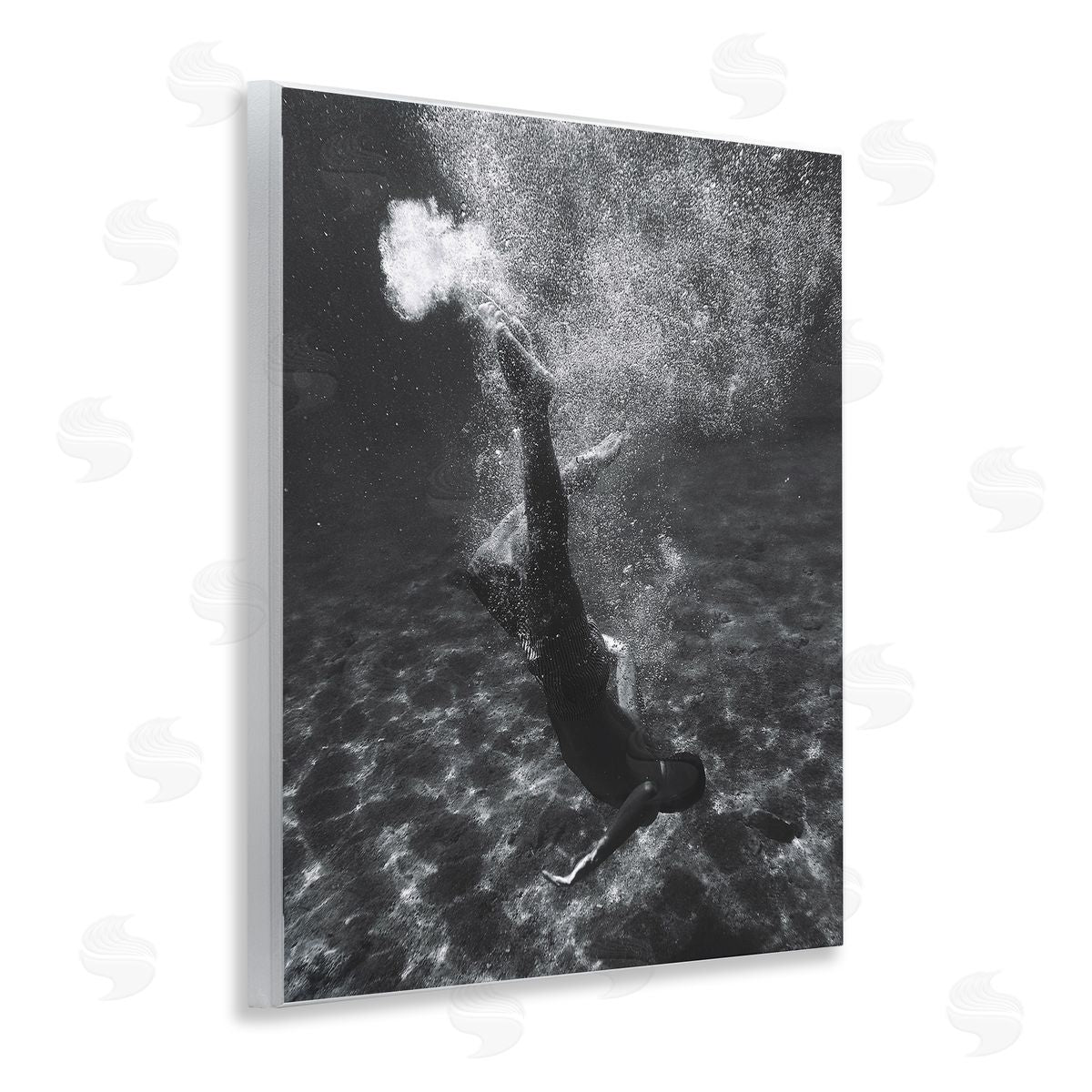 Deep Ocean Diving Wood Plaque Wall Art, Home Decor by Stupell Studio