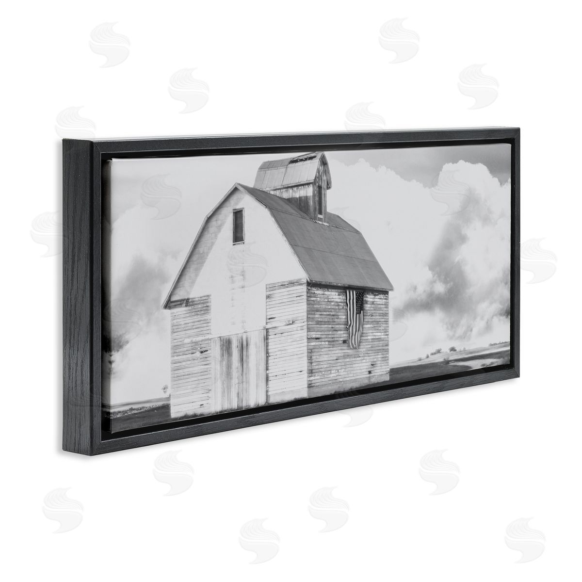 Milli Villa USA Flag on Barn