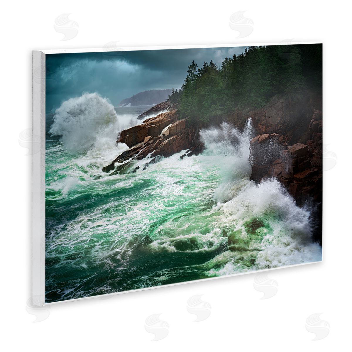 Rick Berk Strong Crashing Waves Wooden Wall Plaque Art Print