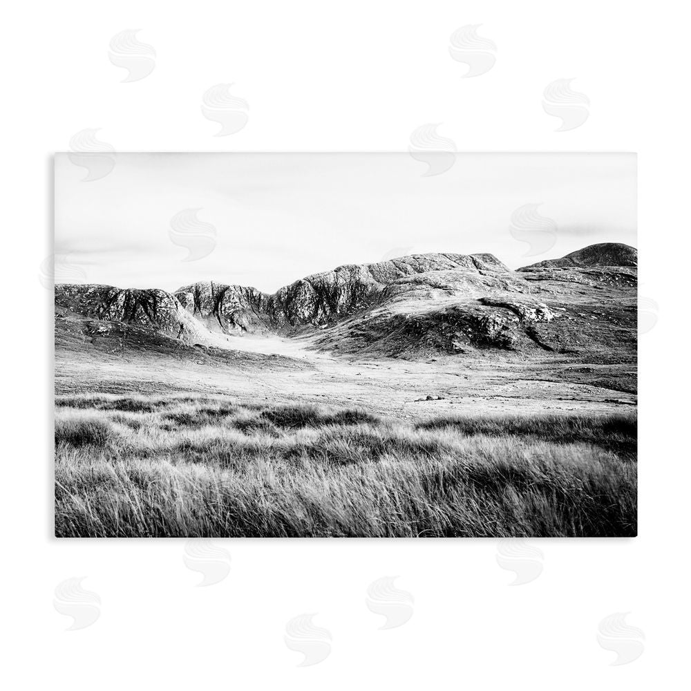 Sundance Graphics Magnificent Countryside View Canvas Wall Art Print
