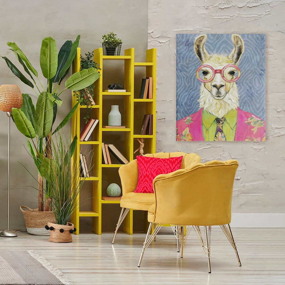 Svetlana Aleynikova Bright Gaze Llama