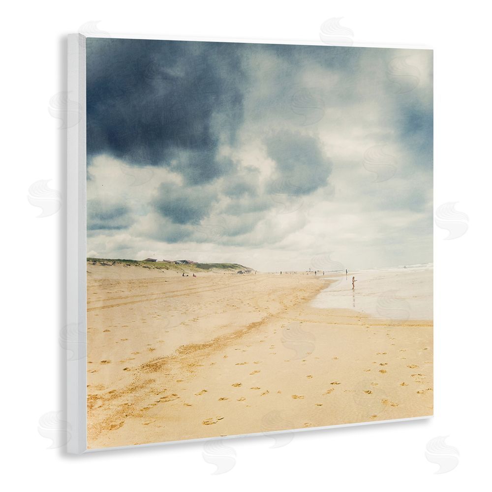 Dirk Wüstenhagen Beach On A Cloudy Day Wooden Wall Plaque Art Print