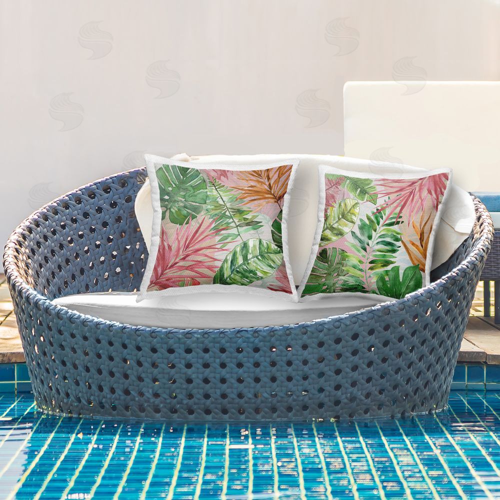 Carol Robinson Hot Tropics Botanicals Outdoor Quick-Dry Polyester Printed Throw Pillow in Back Yard