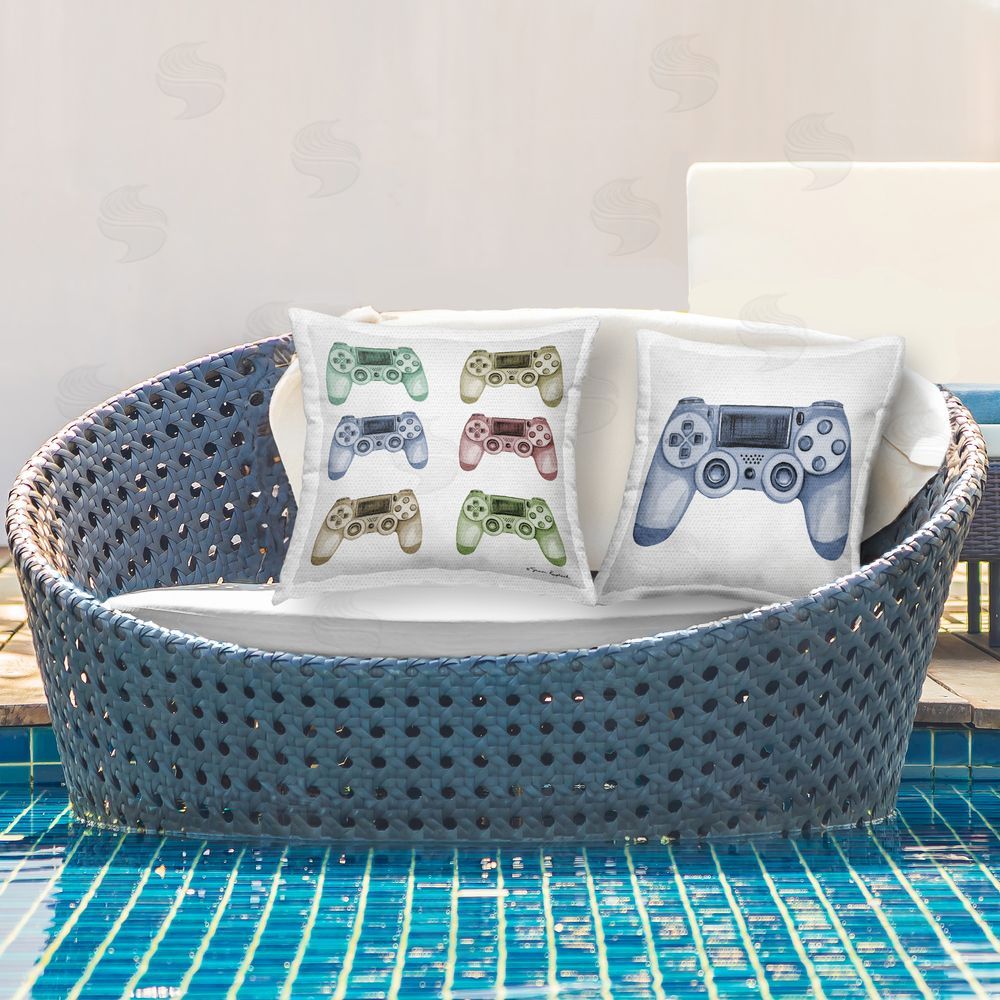 Sharon Kuplack Various Gamer Controllers Outdoor Quick-Dry Polyester Printed Throw Pillow in Back Yard