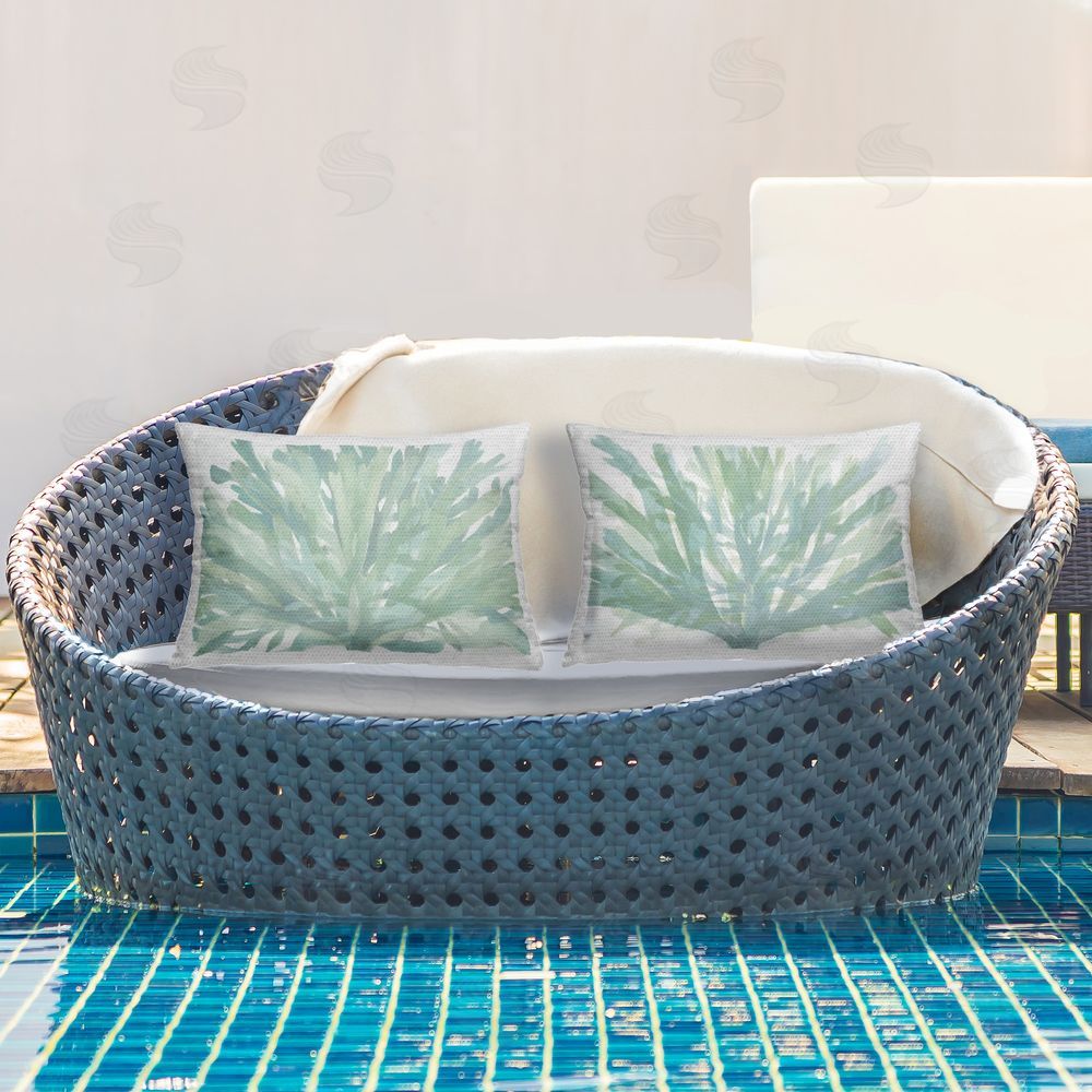 Stellar Design Studio Layered Green Seaweed Outdoor Quick-Dry Polyester Printed Throw Pillow in Back Yard