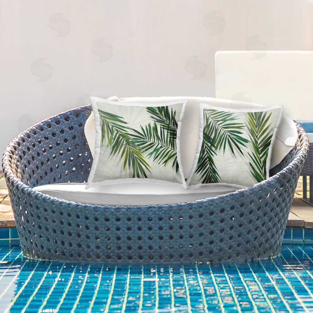 Hannah Dawson Alternating Palm Fronds Outdoor Quick-Dry Polyester Printed Throw Pillow in Back Yard