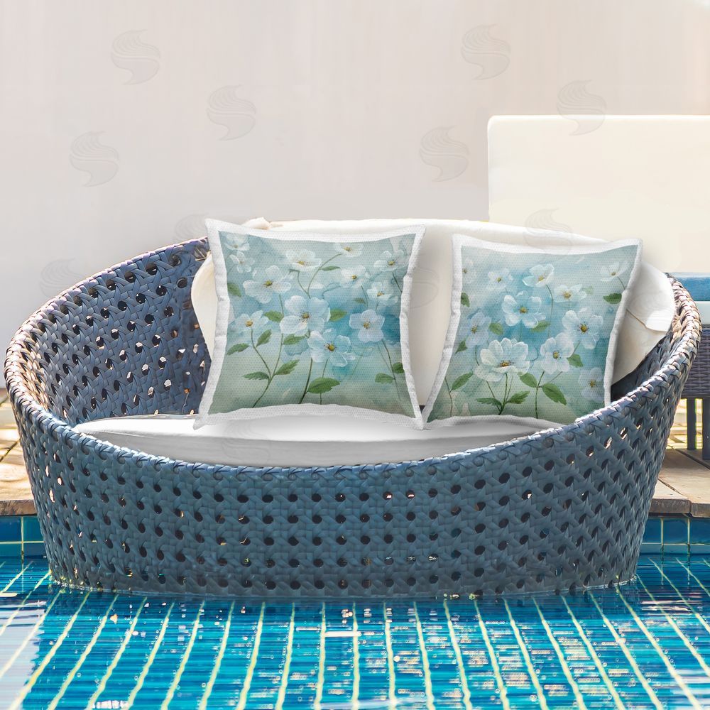 Nan Floral Blossoms Blue Sky Outdoor Quick-Dry Polyester Printed Throw Pillow in Back Yard
