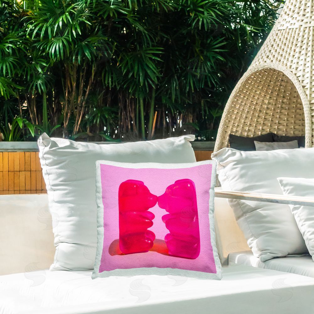 Stupell Studio Pink Kissing Gummy Candy Outdoor Quick-Dry Polyester Printed Throw Pillow in Back Yard