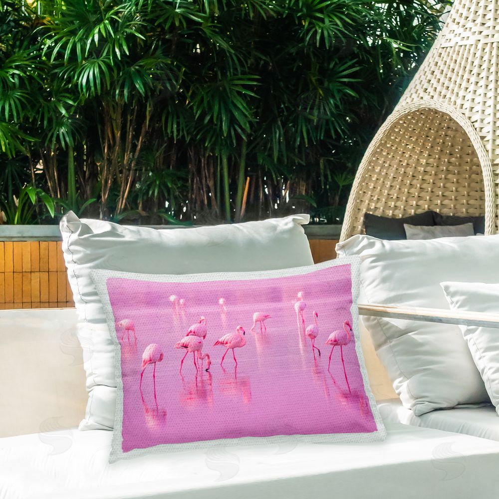 Elephant Stock Pink Flamingo Flock Outdoor Quick-Dry Polyester Printed Throw Pillow in Back Yard