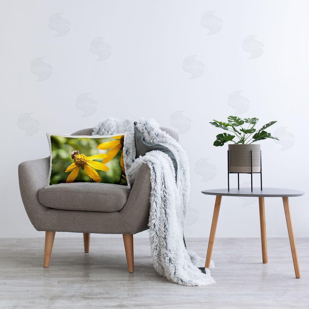 Nick Saez Bee on Daisies Printed Plush Polyester Throw Pillow On Chair