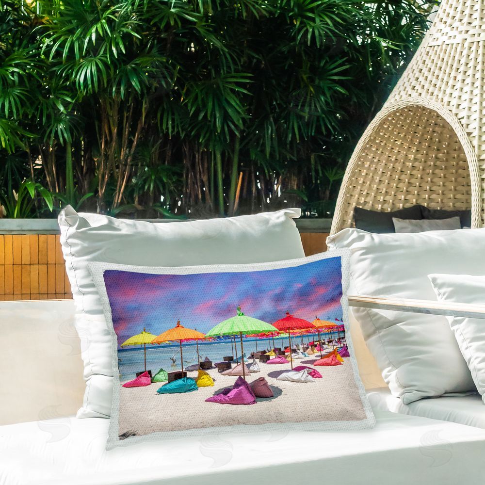 Silver Beach Resort Umbrellas Outdoor Quick-Dry Polyester Printed Throw Pillow in Back Yard