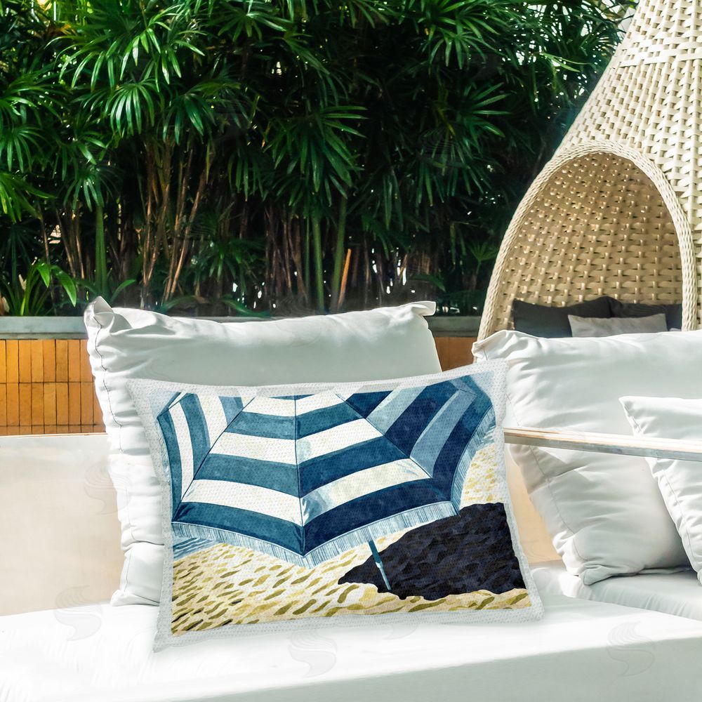 Ziwei Li Striped Beach Umbrella Outdoor Quick-Dry Polyester Printed Throw Pillow in Back Yard