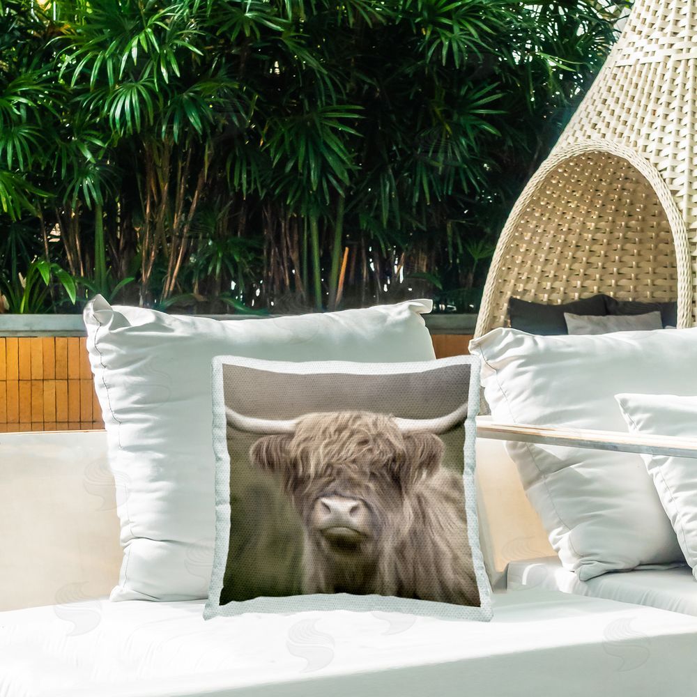 Kim Allen Highland Cattle Face Outdoor Quick-Dry Polyester Printed Throw Pillow in Back Yard