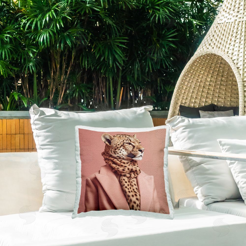 Roozbeh Glam Cheetah Fashion Outdoor Quick-Dry Polyester Printed Throw Pillow in Back Yard
