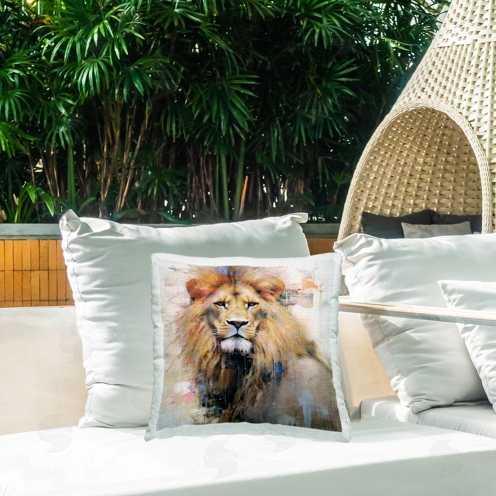 Ray Powers Modern Lion Portrait Outdoor Quick-Dry Polyester Printed Throw Pillow in Back Yard