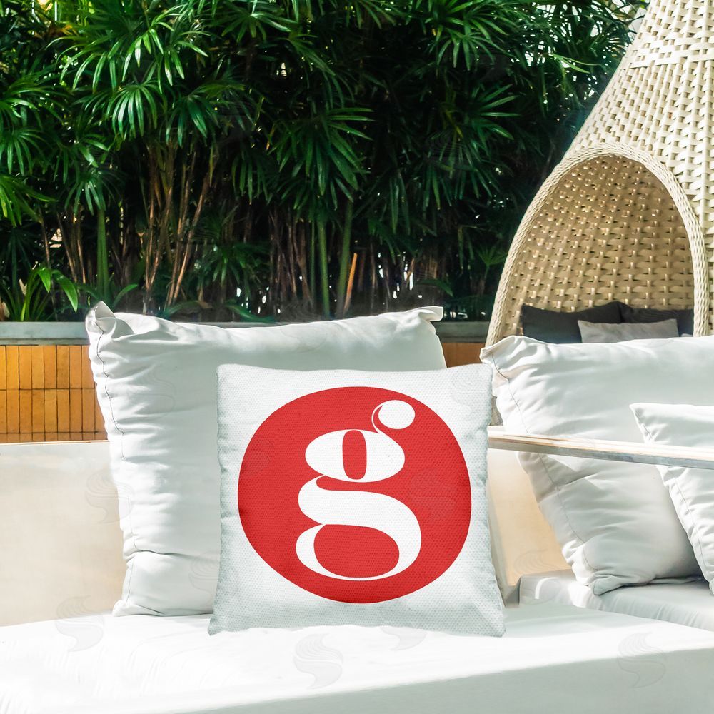 Stupell Studio Red Initial G Outdoor Quick-Dry Polyester Printed Throw Pillow in Back Yard