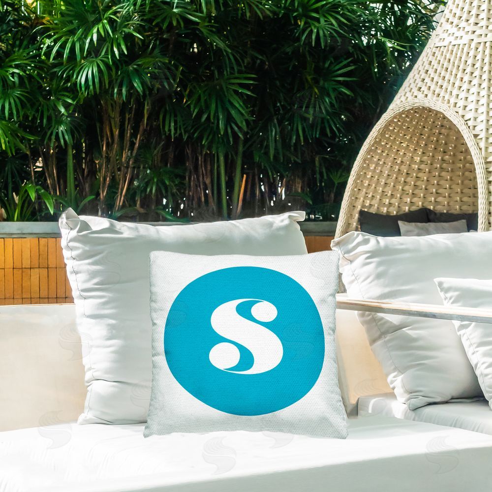 Stupell Studio Blue Initial S Outdoor Quick-Dry Polyester Printed Throw Pillow in Back Yard