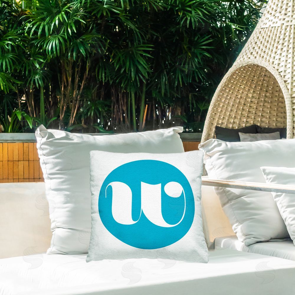 Stupell Studio Blue Initial W Outdoor Quick-Dry Polyester Printed Throw Pillow in Back Yard