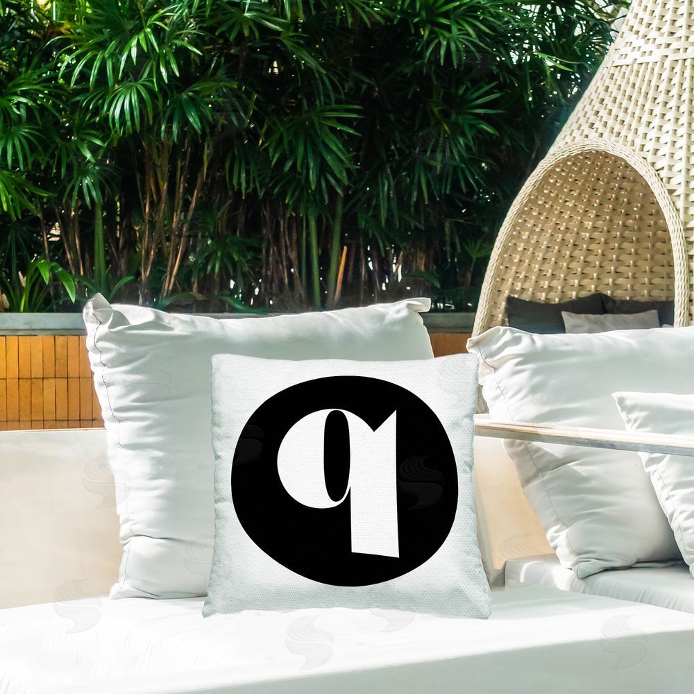Stupell Studio Black Initial Q Outdoor Quick-Dry Polyester Printed Throw Pillow in Back Yard