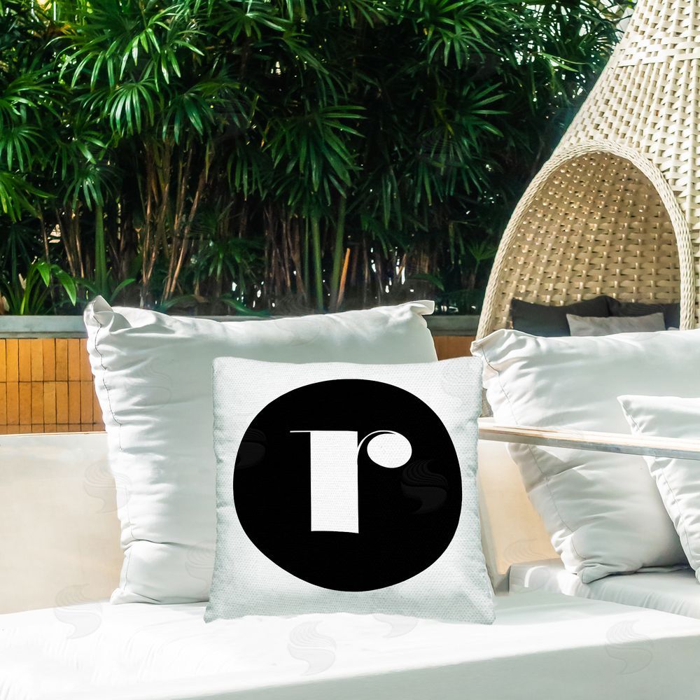 Stupell Studio Black Initial R Outdoor Quick-Dry Polyester Printed Throw Pillow in Back Yard