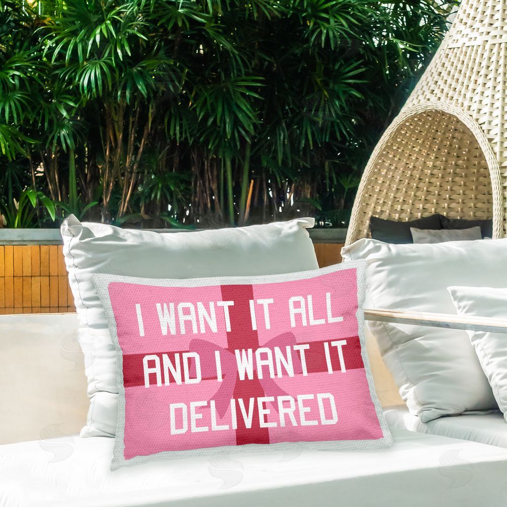 Stupell Studio Gifts Delivered Funny Christmas Outdoor Quick-Dry Polyester Printed Throw Pillow in Back Yard