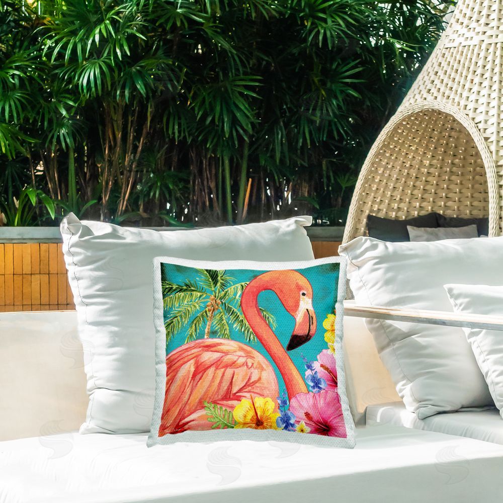 ND Art Flamingo with Summer Plants Outdoor Quick-Dry Polyester Printed Throw Pillow in Back Yard