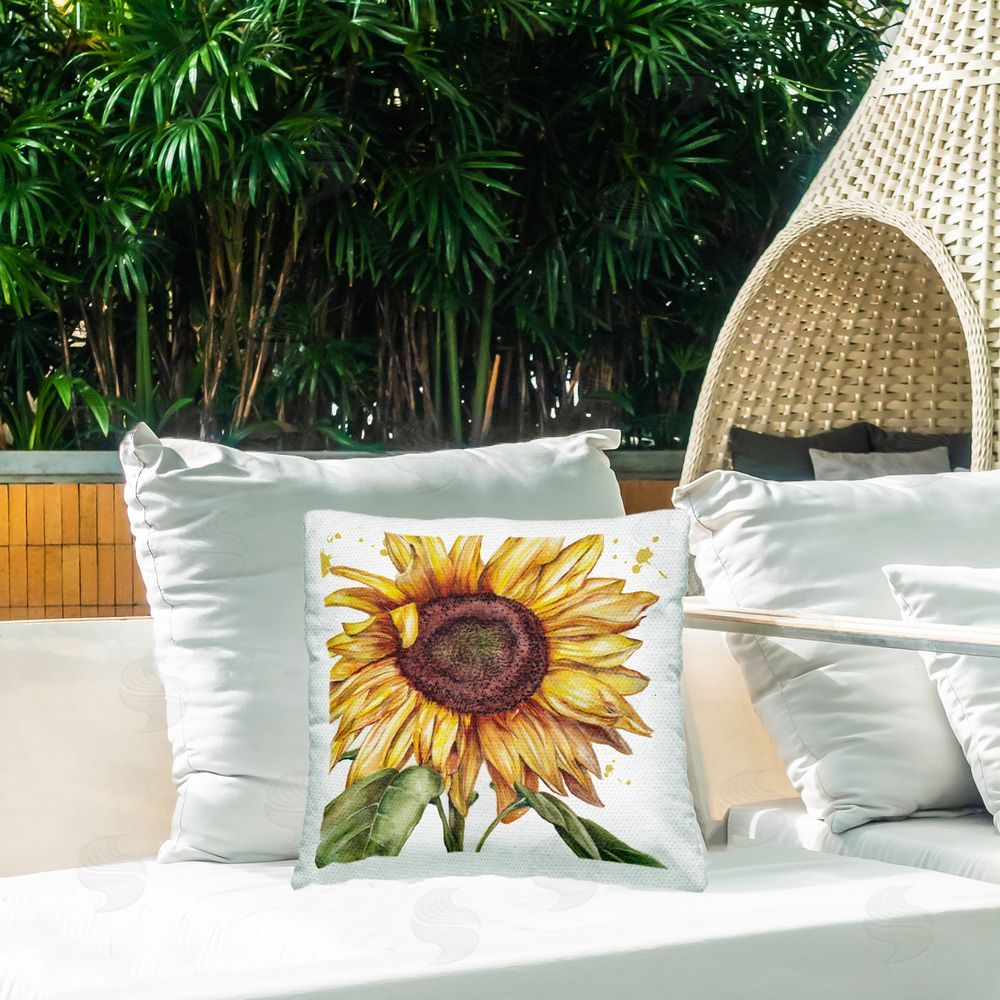 Studio 731 rep. Levison Designs Bright Sunflower Bloom Outdoor Quick-Dry Polyester Printed Throw Pillow in Back Yard