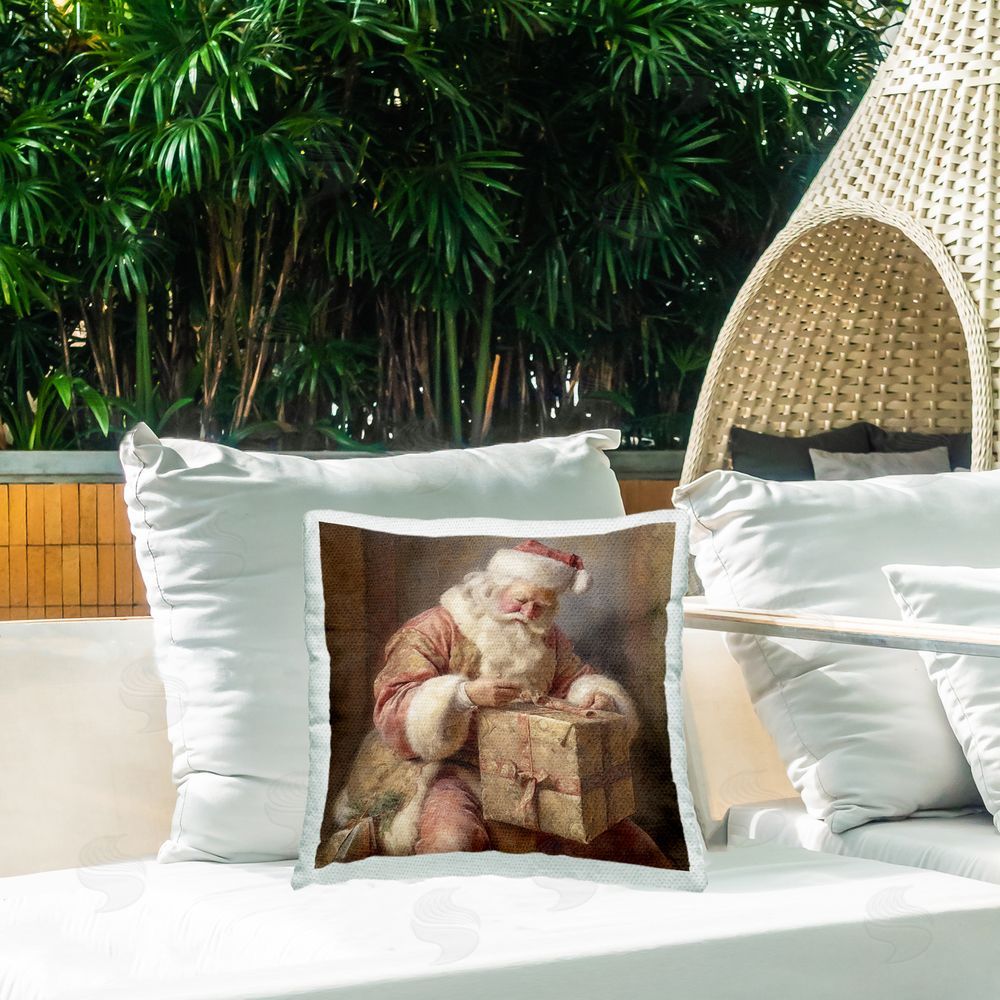 Riley B Vintage Santa Wrapping Gift Outdoor Quick-Dry Polyester Printed Throw Pillow in Back Yard