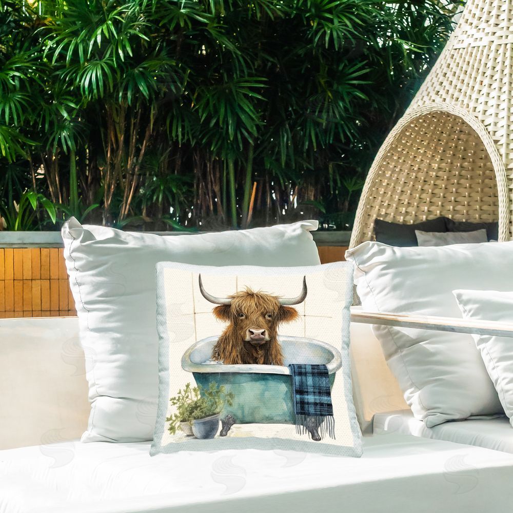 Lazar Studio Bathing Highland Cattle Outdoor Quick-Dry Polyester Printed Throw Pillow in Back Yard