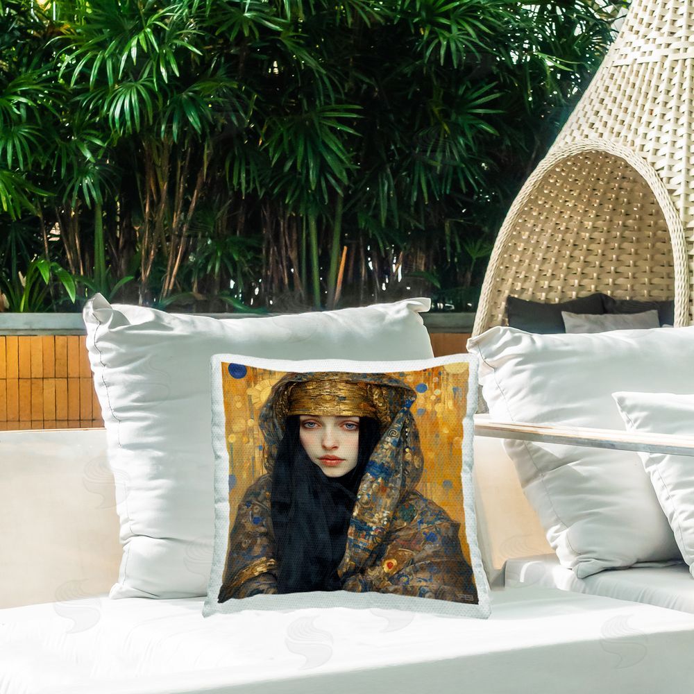 RB Luxurious Geometric Fashion Outdoor Quick-Dry Polyester Printed Throw Pillow in Back Yard