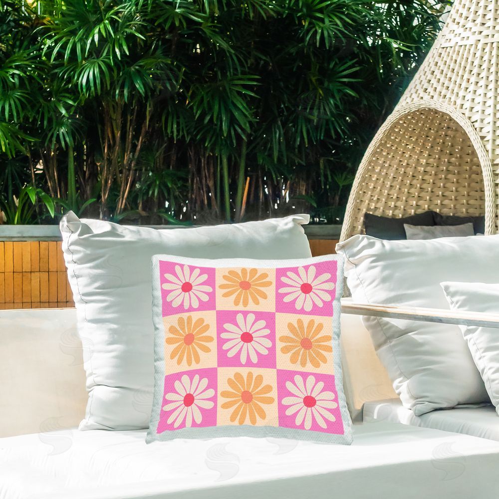 Carrie Cantwell Alternating Daisy Pattern Outdoor Quick-Dry Polyester Printed Throw Pillow in Back Yard