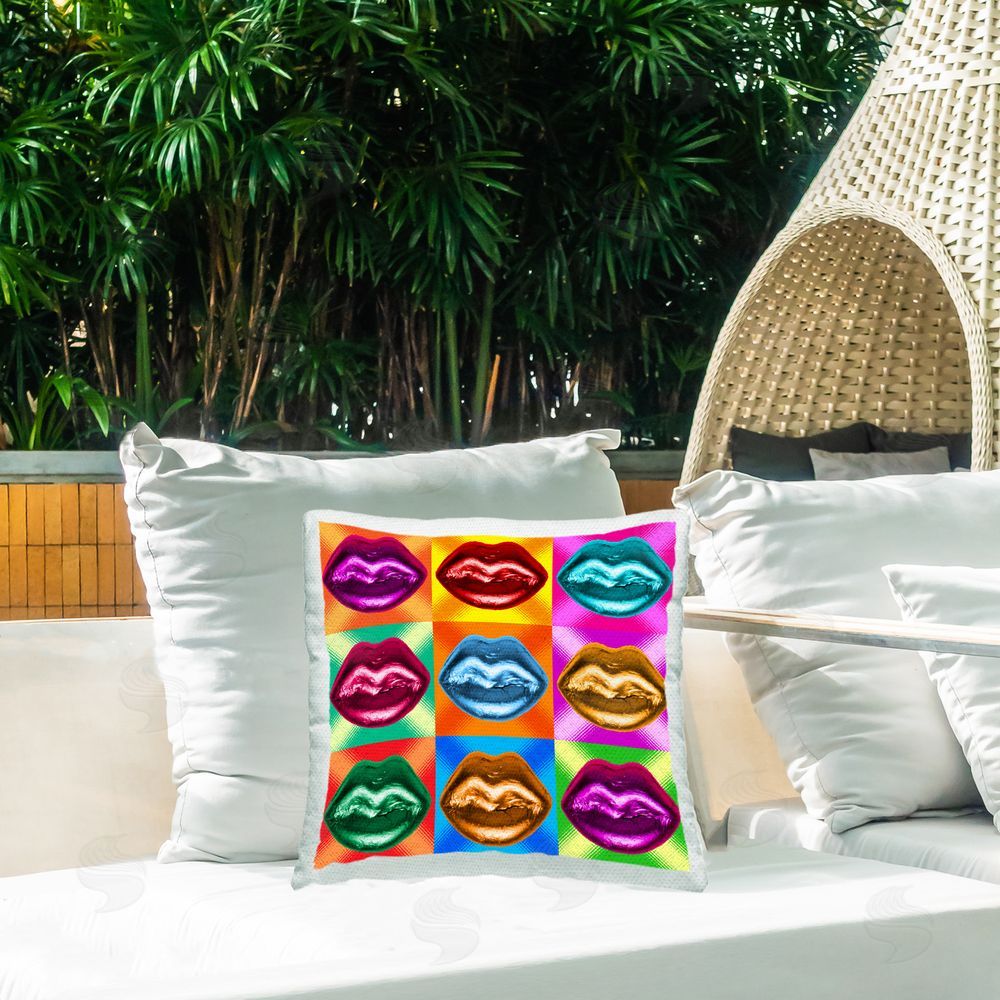 Ziwei Li Alternating Glam Lips Outdoor Quick-Dry Polyester Printed Throw Pillow in Back Yard
