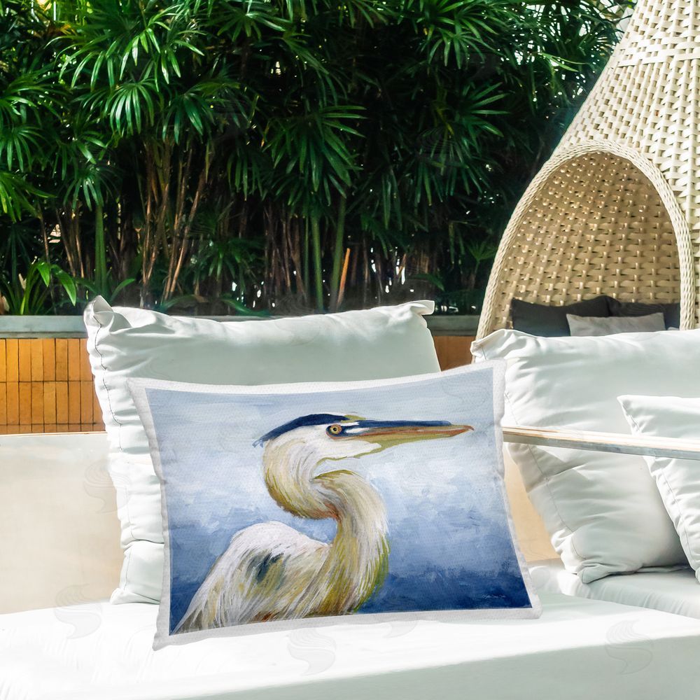 Stellar Design Studio Heron & Blue Gradient Outdoor Quick-Dry Polyester Printed Throw Pillow in Back Yard