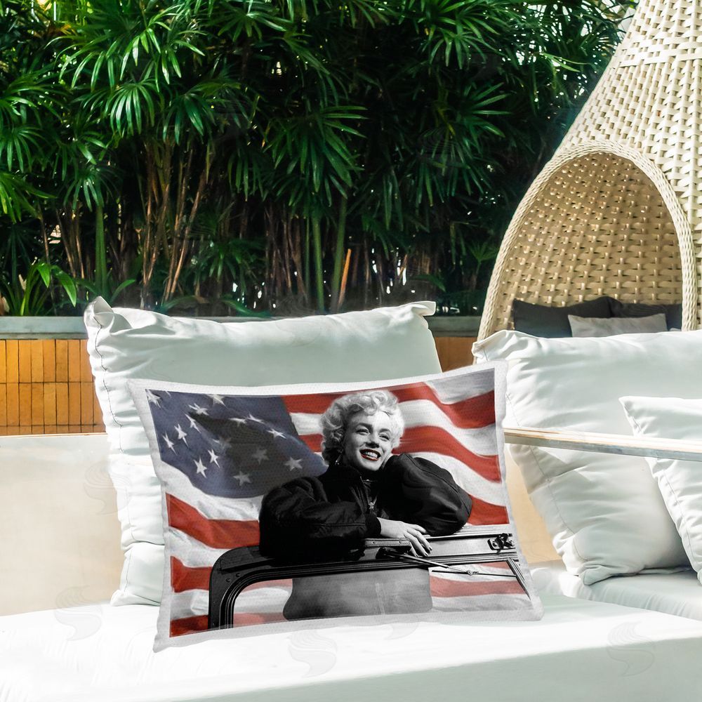 Jadei Graphics Marilyn & Waving Flag Outdoor Quick-Dry Polyester Printed Throw Pillow in Back Yard
