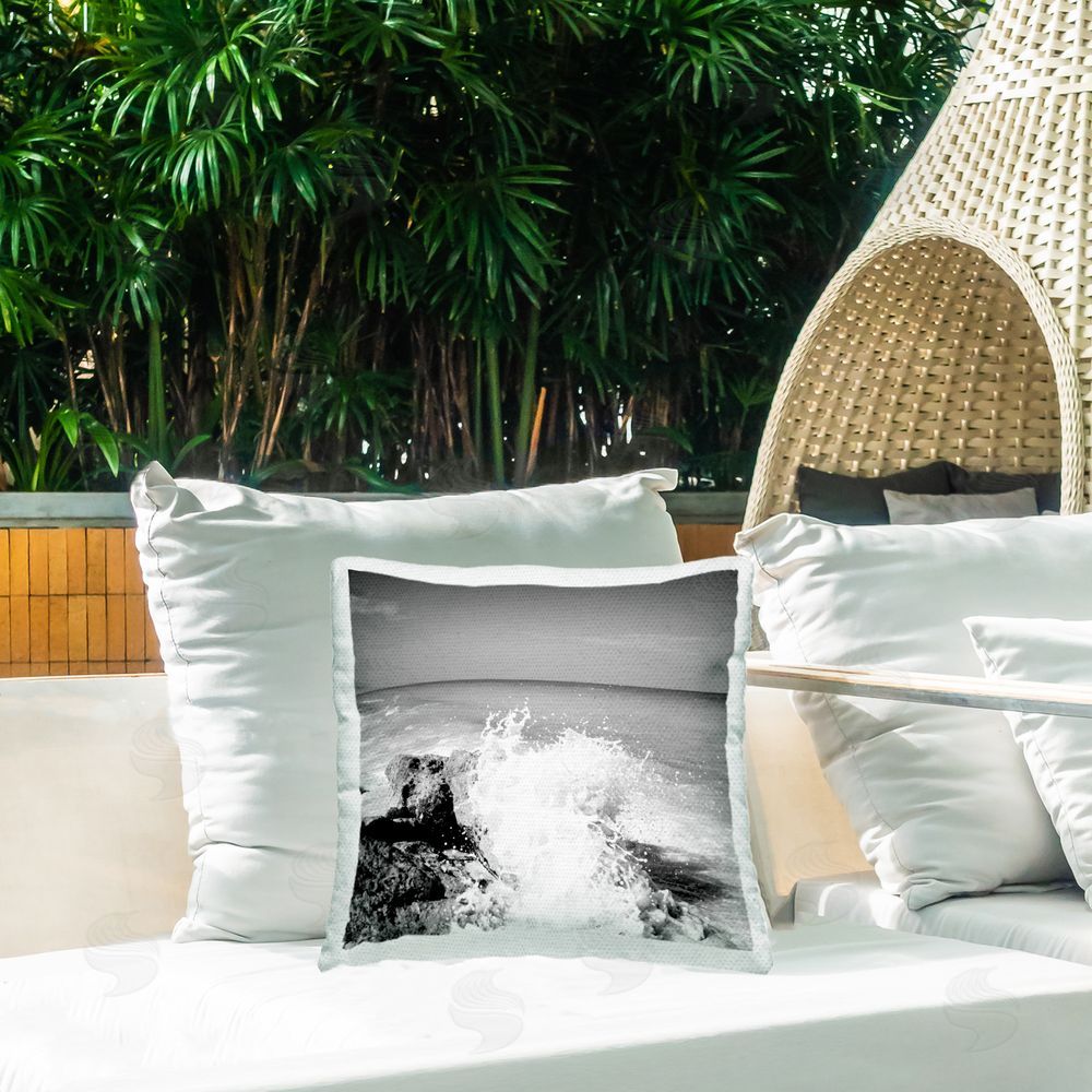 Susan Bryant Splashing Rough Waters Outdoor Quick-Dry Polyester Printed Throw Pillow in Back Yard