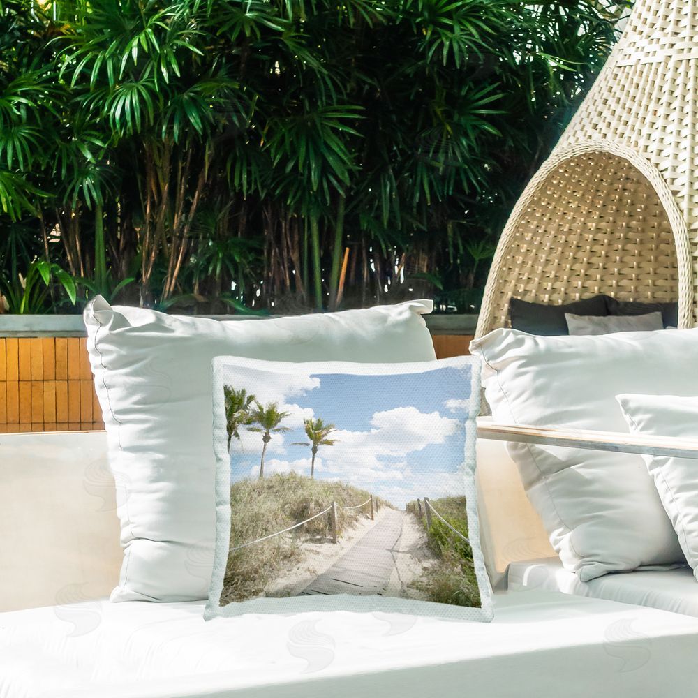 Noah Bay Stroll In Dunes Landscape Outdoor Quick-Dry Polyester Printed Throw Pillow in Back Yard