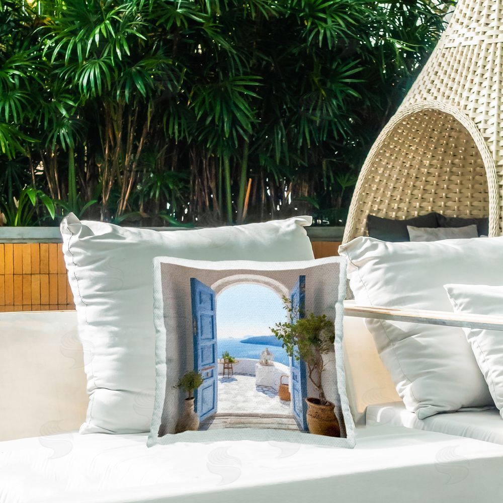 Riley B Coastal Doorway to Sea Outdoor Quick-Dry Polyester Printed Throw Pillow in Back Yard