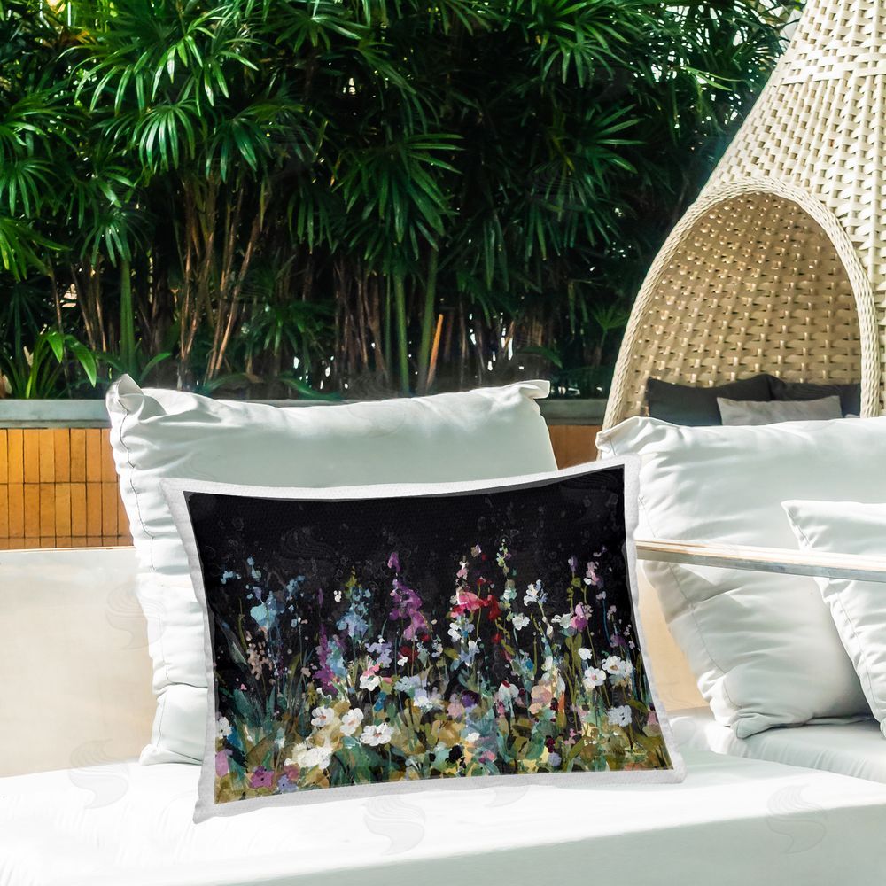Danhui Nai Dark Garden Meadow Outdoor Quick-Dry Polyester Printed Throw Pillow in Back Yard