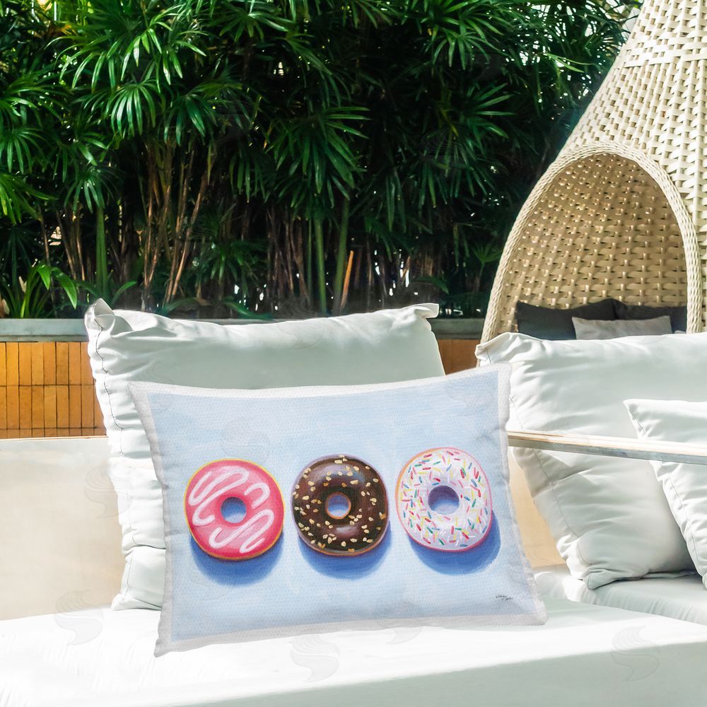 Wellington Studio Three Doughnuts Trio Outdoor Quick-Dry Polyester Printed Throw Pillow in Back Yard