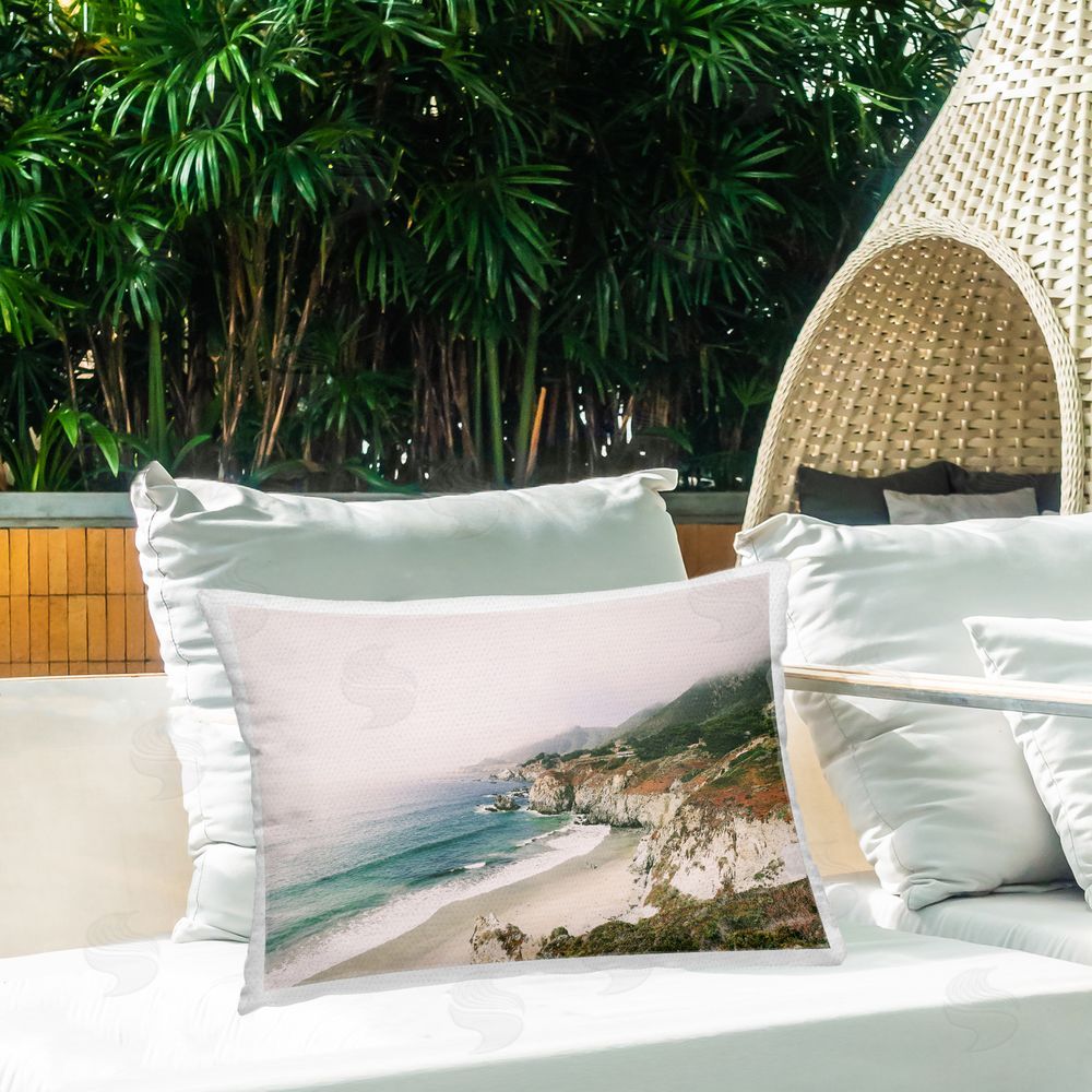 Sisi and Seb Big Sur Coast View Outdoor Quick-Dry Polyester Printed Throw Pillow in Back Yard
