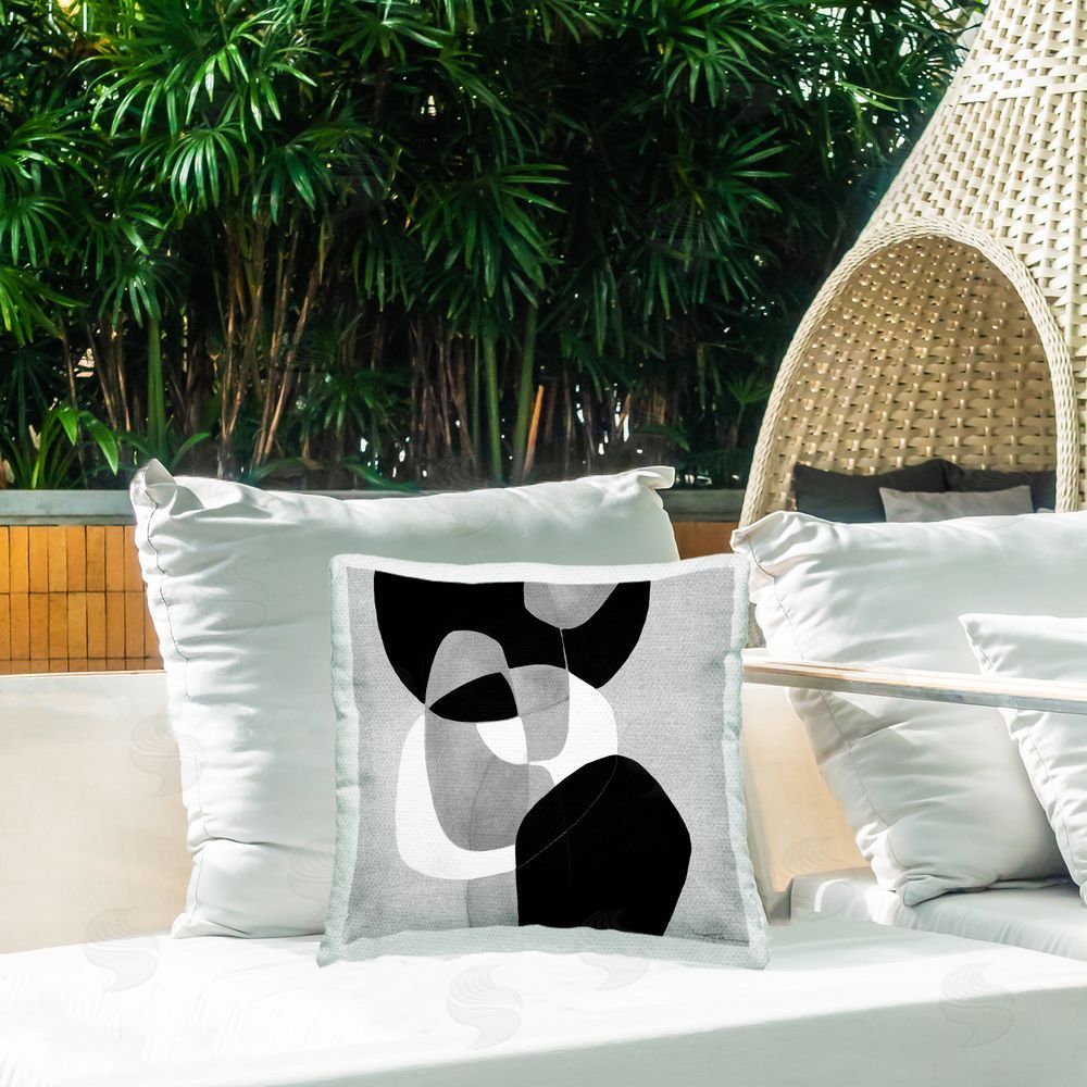 Kippi Leonard Abstract Sharp Cutouts Outdoor Quick-Dry Polyester Printed Throw Pillow in Back Yard