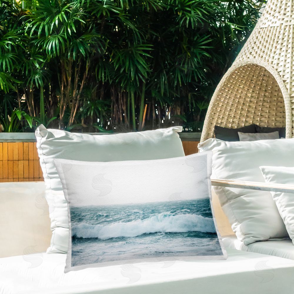 Nataly White Beach Waves Horizon Outdoor Quick-Dry Polyester Printed Throw Pillow in Back Yard