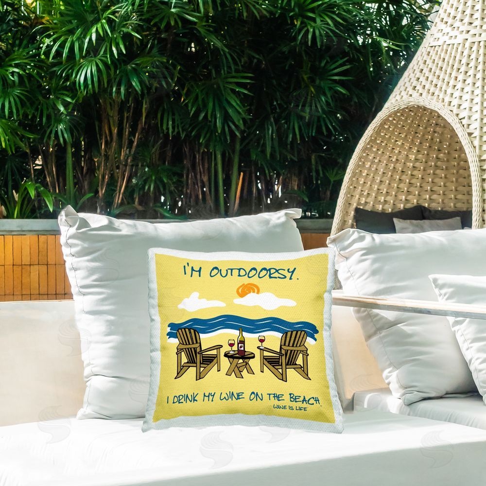WIL Outdoorsy Wine on Beach Outdoor Quick-Dry Polyester Printed Throw Pillow in Back Yard