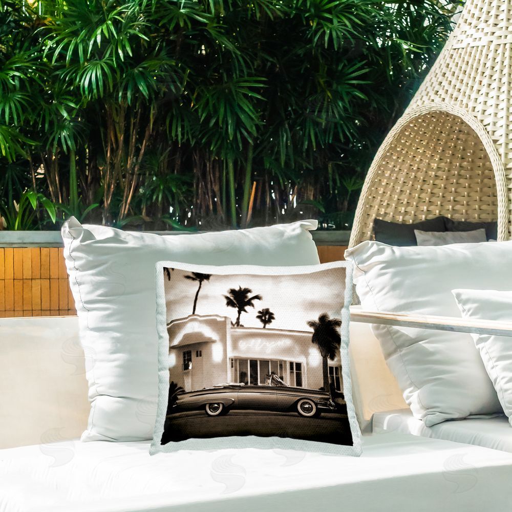Noah Bay Running on Tropical Beach Outdoor Quick-Dry Polyester Printed Throw Pillow in Back Yard