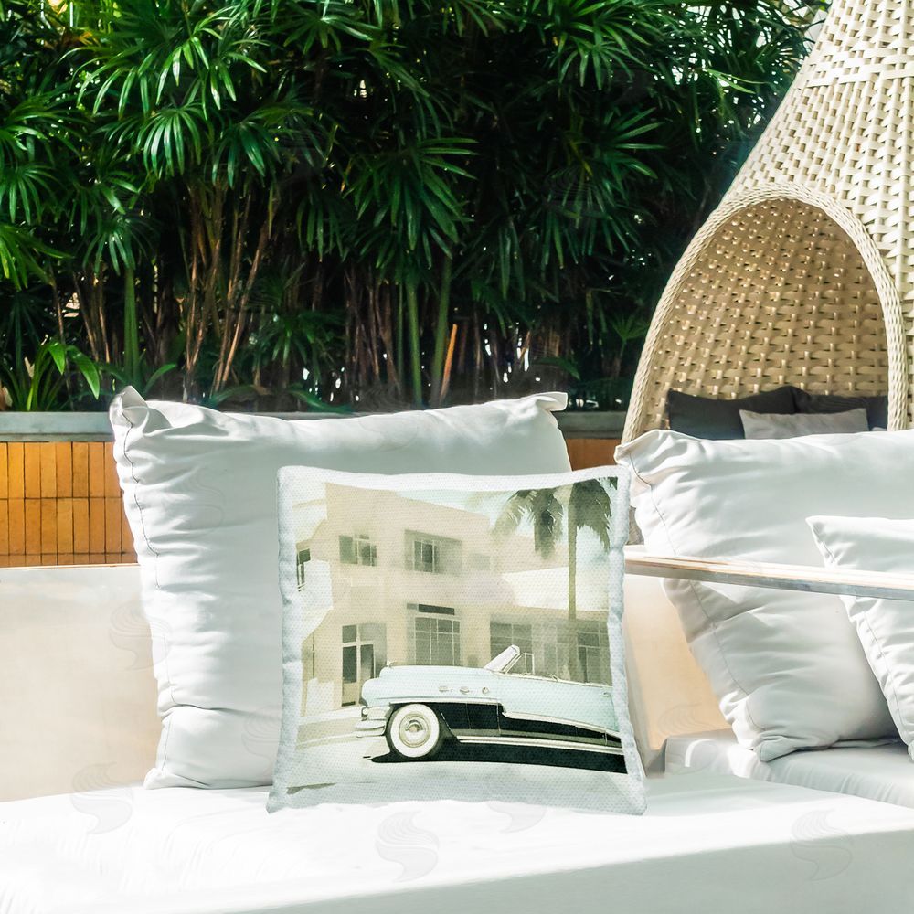 Noah Bay Dreamy Beach Tropical View Outdoor Quick-Dry Polyester Printed Throw Pillow in Back Yard