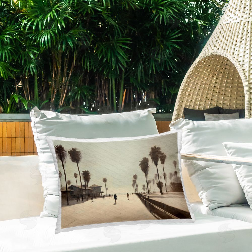 Noah Bay Tropical Beach Walkway Outdoor Quick-Dry Polyester Printed Throw Pillow in Back Yard